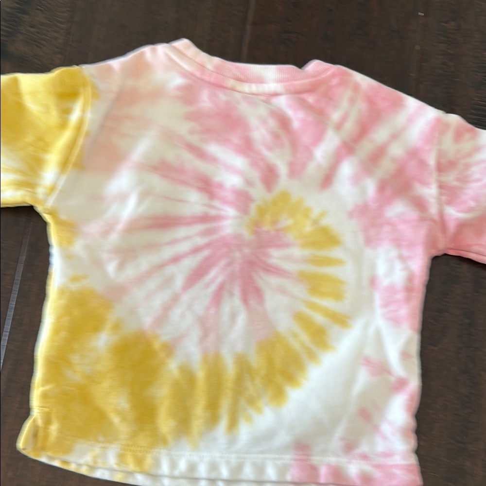Great for play! Gap Pink and Yellow Tie-Dye Sweatshirt and Cat and Jack joggers - Picture 4 of 9